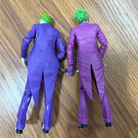 DC Multiverse McFarlane Toys Joker Bundle - Picture 2 of 2